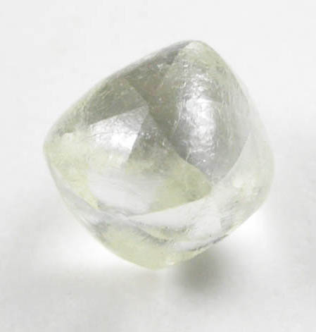 Кристалл алмаза октаэдроид