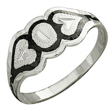 Серебряное кольцо с чернением - Кубачи, фото kubachi.su