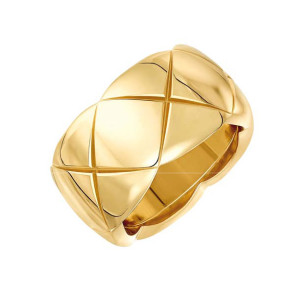 Chanel_Coco-Crush_18ct-yellow-gold-medium-size-ring