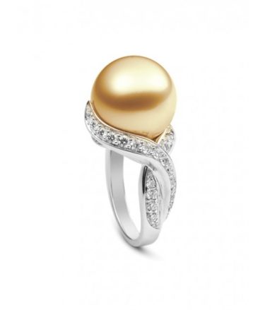 Золотое кольцо Mikimoto с жемчужиной из Жёлтого моря