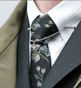 Мужская брошь для галстука-Dior-осень-зима-2014-2015---mens-look.ru